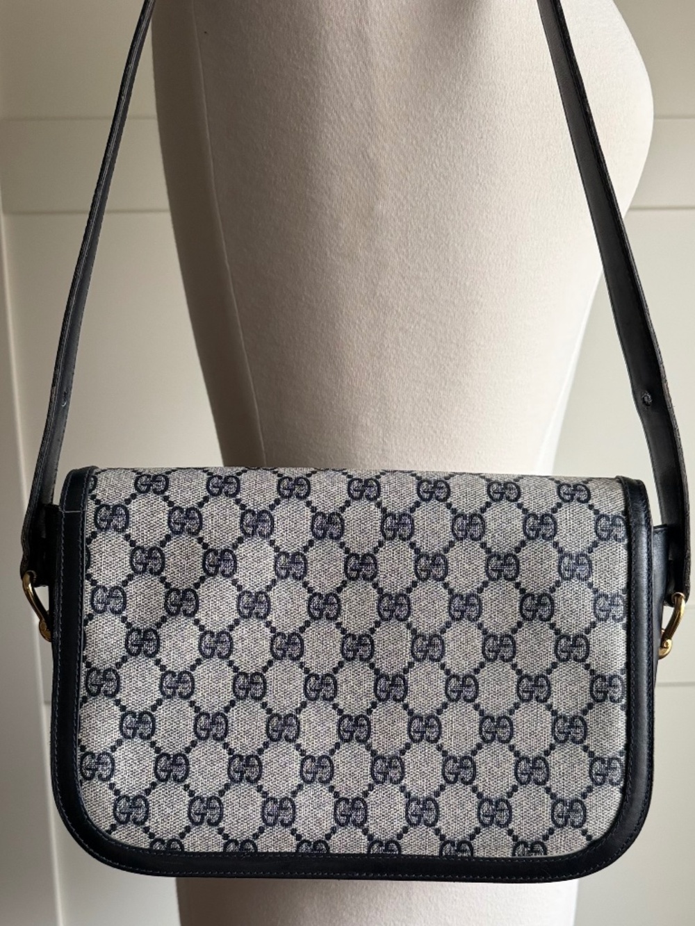 Vintage Gucci navy leather accents vinyl body - Picture 3 of 10